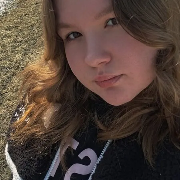 Полина